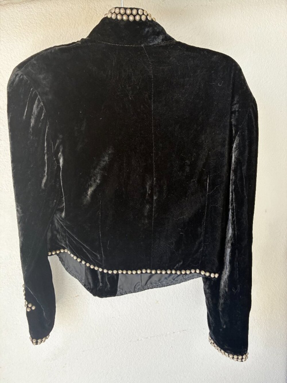 Double D Ranch woman's black velour jacket - Picture 3 of 7